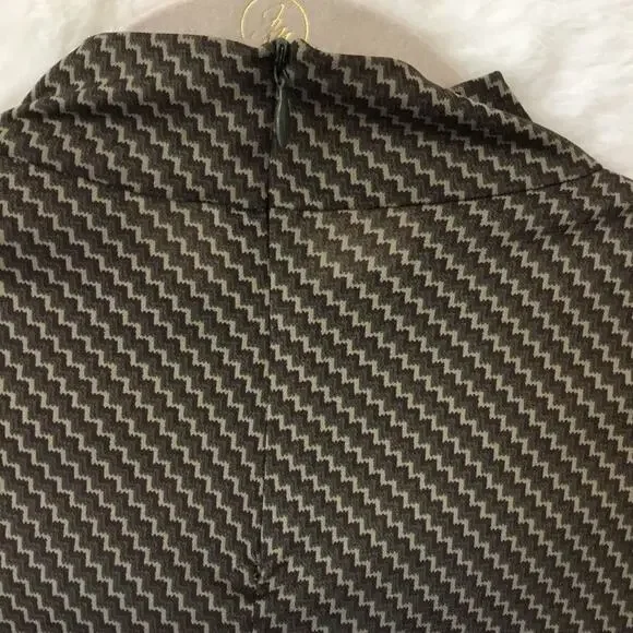 Unite! Olive Green Pattern Long Sleeve Top - Picture 9 of 13